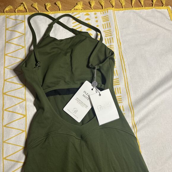 Bombshell Sportswear Bunny Bodysuit S NWT Green Women's Exercise Activewear Gym - Picture 7 of 8